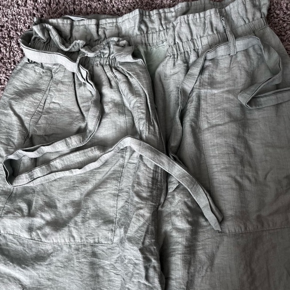 Weekend Date Dusty Sage Cropped Paperbag Waist Pants
Lulus - Picture 8 of 11